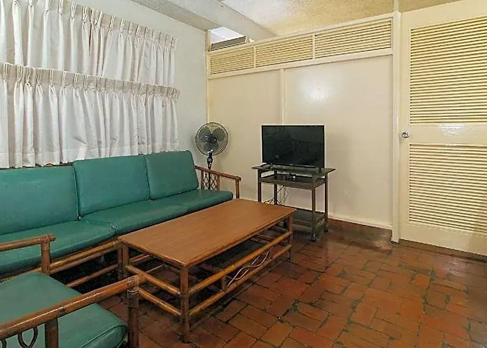 Reddoorz @ Broadway Court Apartelle Ii Quezon Hotel *