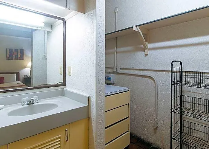 Reddoorz @ Broadway Court Apartelle Ii Quezon * Manila